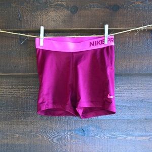 Women’s Nike Pro Dri-Fit Shorts